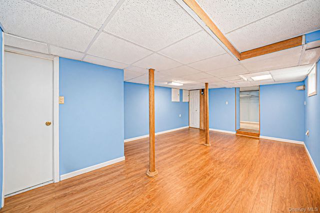 8978 219th Street, Queens Village, NY 11427