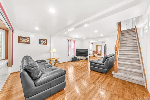 8978 219th Street, Queens Village, NY 11427