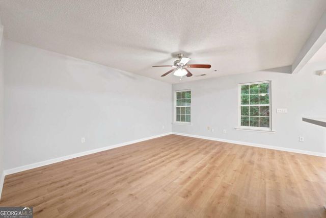 314 Cottonwood Creek Circle, Canton, GA 30114