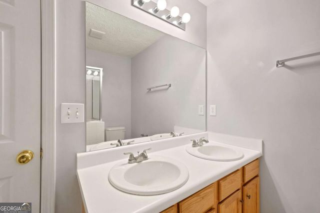 314 Cottonwood Creek Circle, Canton, GA 30114