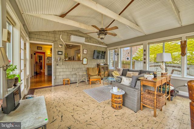 126 S COMMERCE ST, Centreville, MD 21617