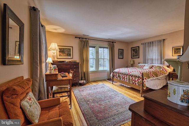 126 S COMMERCE ST, Centreville, MD 21617