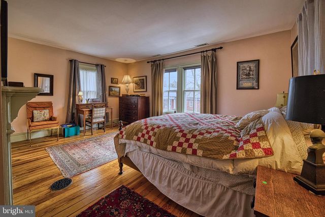 126 S COMMERCE ST, Centreville, MD 21617