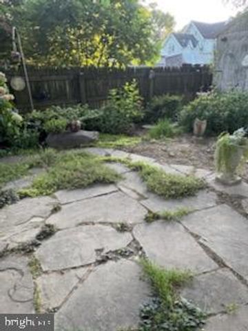 126 S COMMERCE ST, Centreville, MD 21617