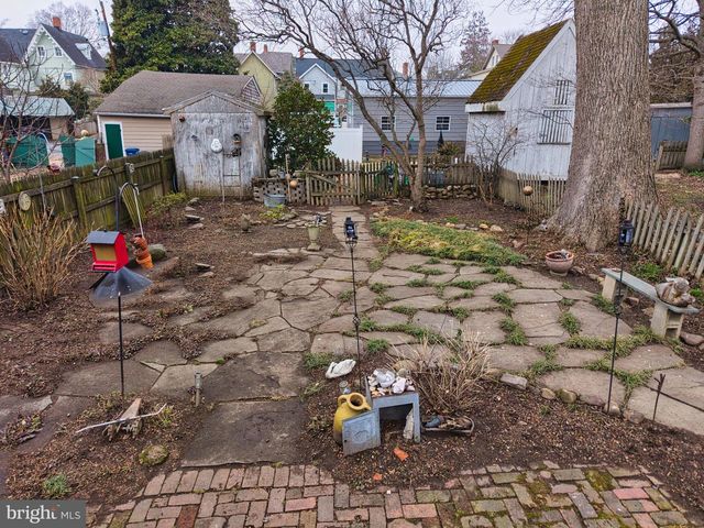 126 S COMMERCE ST, Centreville, MD 21617