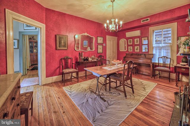 126 S COMMERCE ST, Centreville, MD 21617