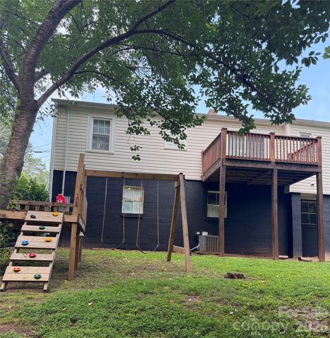 416 Edgewood Drive SW, Lenoir, NC 28645