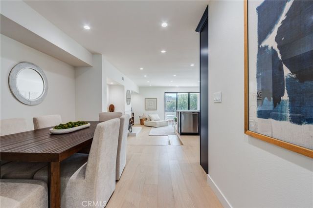 11919 Mayfield, Los Angeles, CA 90049