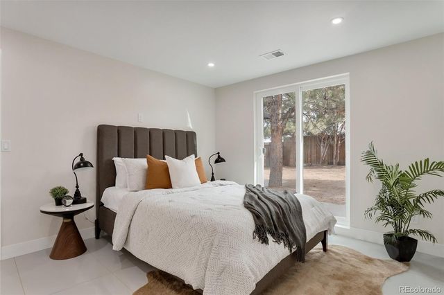 1130 S Harrison Street, Denver, CO 80210