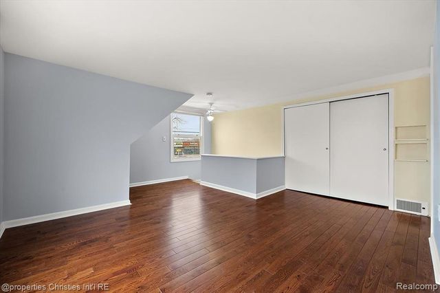 2435 Sunnyknoll Avenue, Berkley, MI 48072