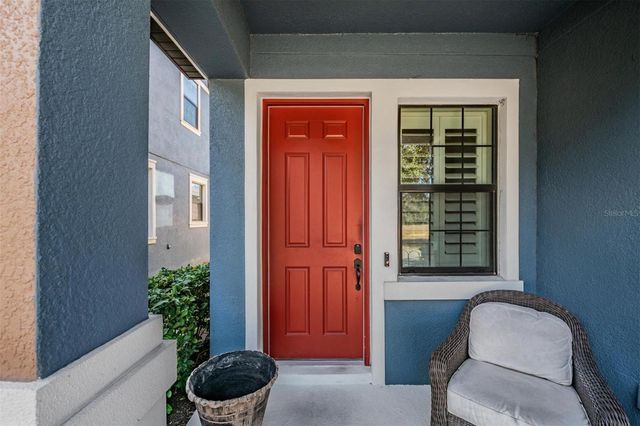 5607 HOMETOWN LANE, Lithia, FL 33547