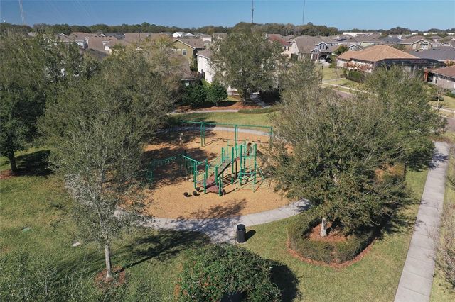 5607 HOMETOWN LANE, Lithia, FL 33547