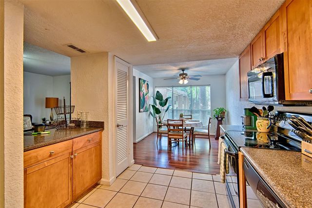 1810 NW 23RD BOULEVARD 188, Gainesville, FL 32605