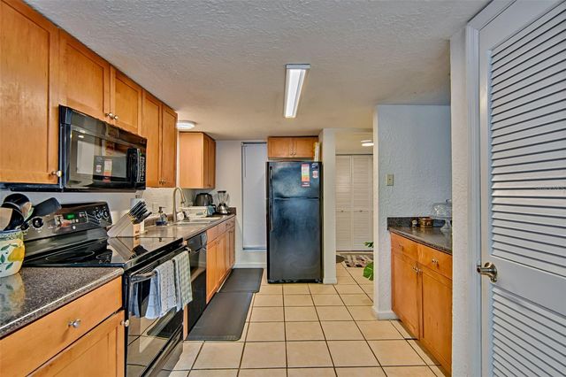 1810 NW 23RD BOULEVARD 188, Gainesville, FL 32605