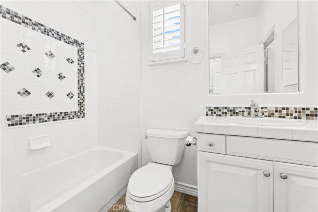 33 ROSE TRELLIS, Irvine, CA 92603