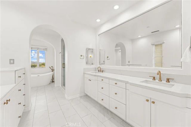33 ROSE TRELLIS, Irvine, CA 92603