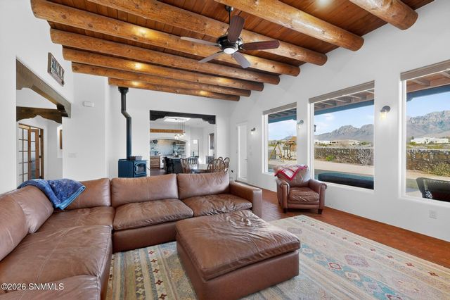 8680 Regal Mist Court, Las Cruces, NM 88011