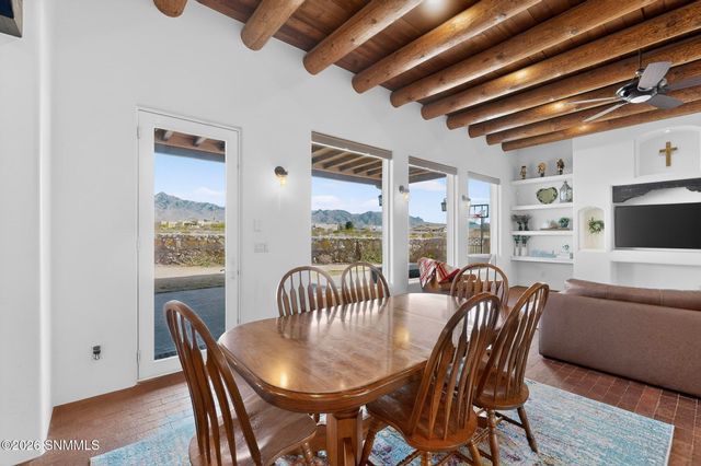 8680 Regal Mist Court, Las Cruces, NM 88011