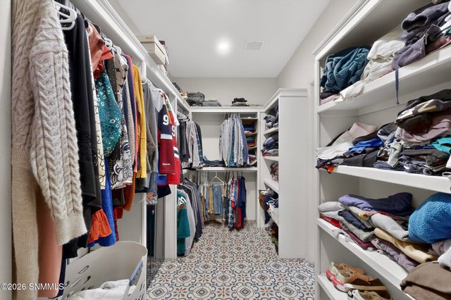 8680 Regal Mist Court, Las Cruces, NM 88011