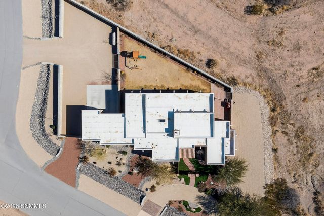 8680 Regal Mist Court, Las Cruces, NM 88011