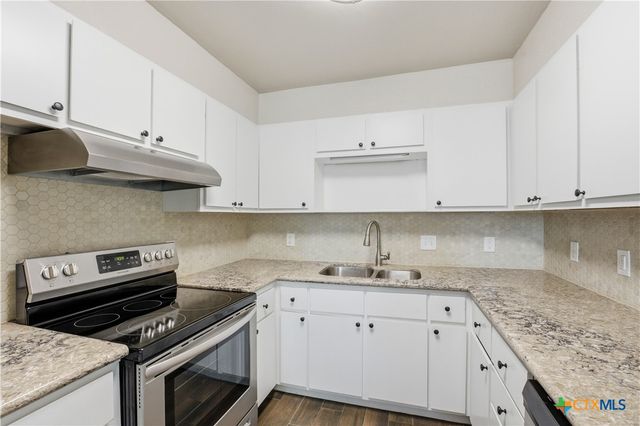 2105 S 51st Street, Temple, TX 76504