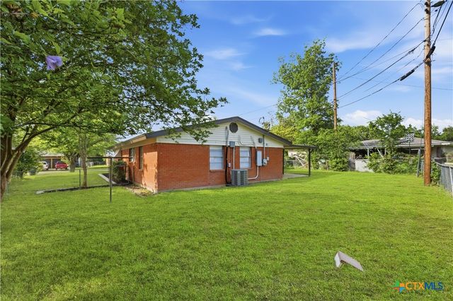 2105 S 51st Street, Temple, TX 76504