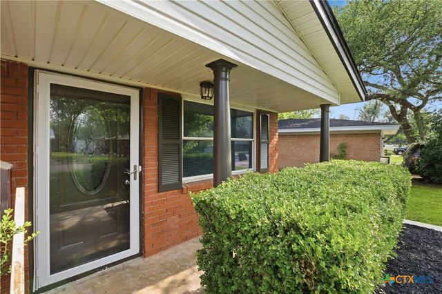 2105 S 51st Street, Temple, TX 76504