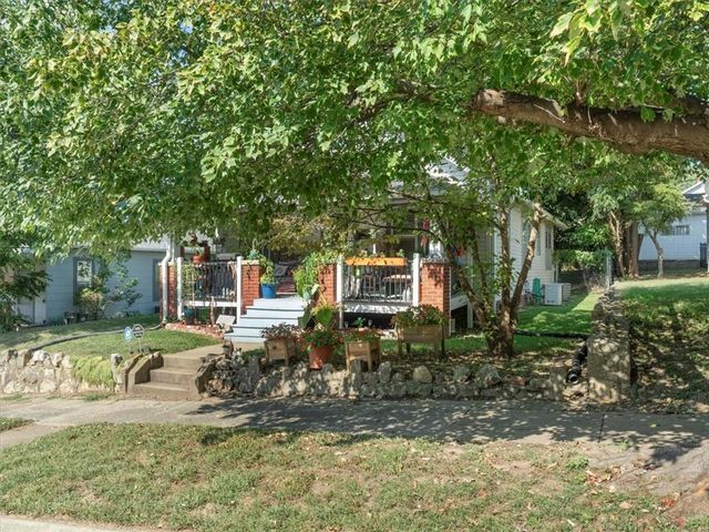 3019 Edmond Street, St Joseph, MO 64501