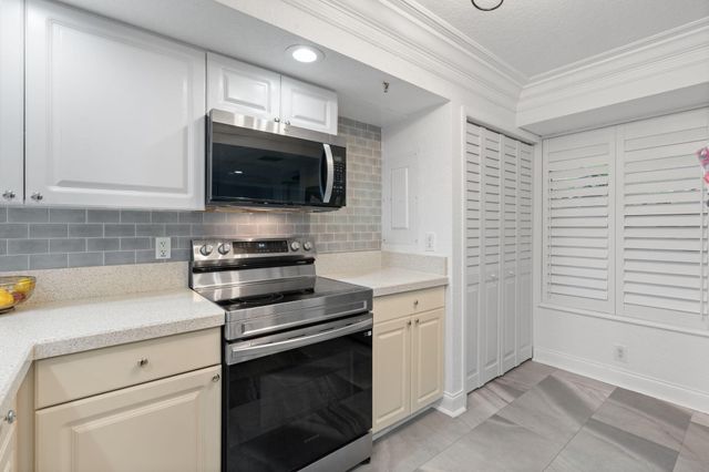 6562 Boca Del Mar Drive 124, Boca Raton, FL 33433