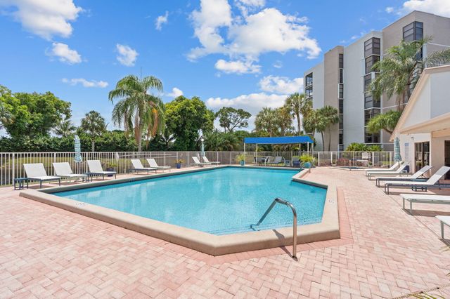 6562 Boca Del Mar Drive 124, Boca Raton, FL 33433