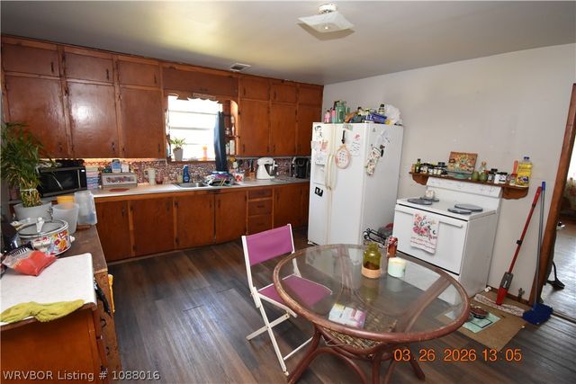 401 Main Street, Sallisaw, OK 74955