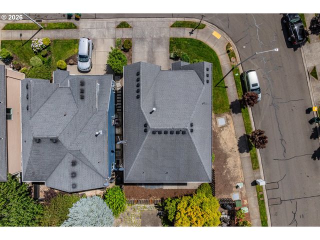1037 Sw 18TH Way, Troutdale, OR 97060
