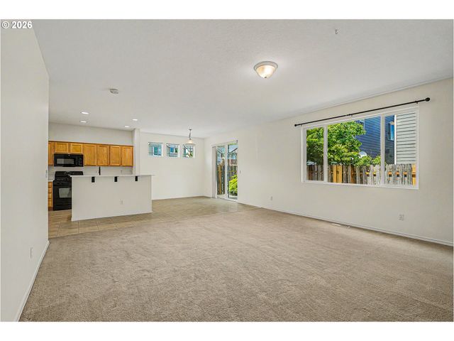 1037 Sw 18TH Way, Troutdale, OR 97060