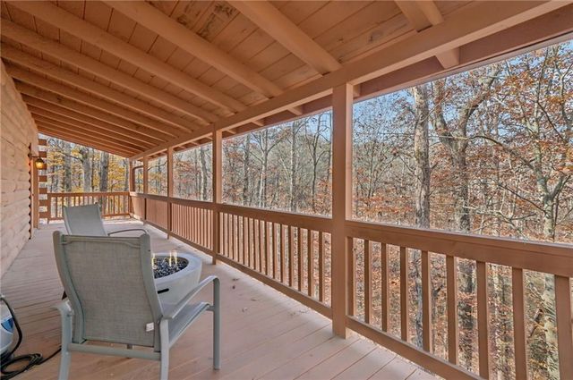 324 Sutallee Place, White, GA 30184