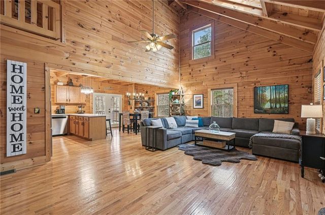 324 Sutallee Place, White, GA 30184