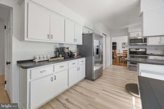 500 TEAROSE LN, Cherry Hill, NJ 08003