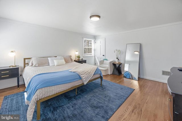 500 TEAROSE LN, Cherry Hill, NJ 08003