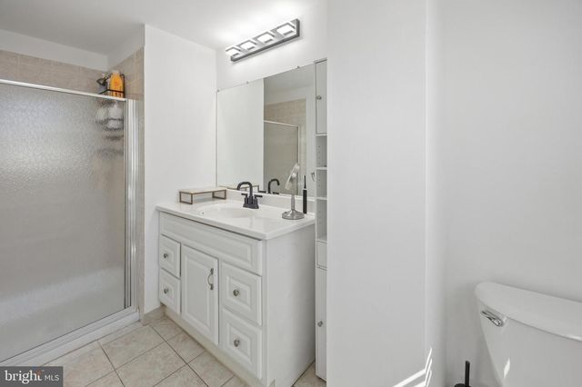 500 TEAROSE LN, Cherry Hill, NJ 08003