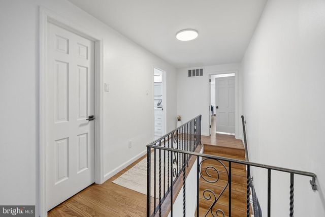 500 TEAROSE LN, Cherry Hill, NJ 08003