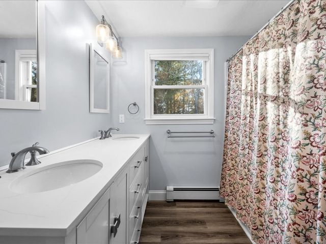 266 Algonquin Ave, Mashpee, MA 02649