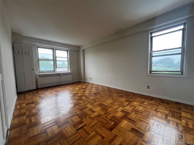 1853 Central Park Avenue 10C, Yonkers, NY 10710