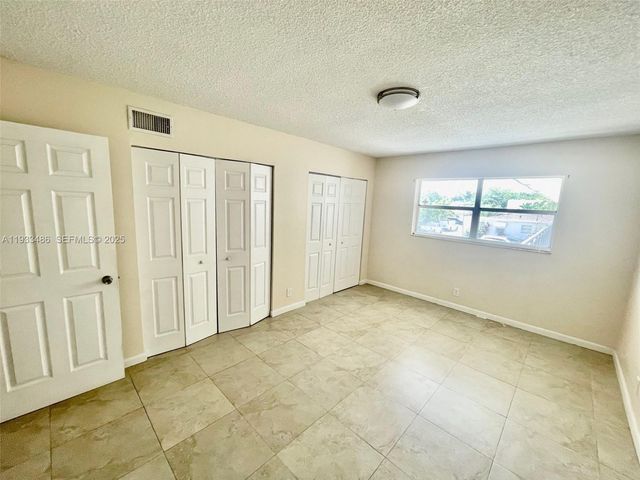 2519 Pierce St 09, Hollywood, FL 33020