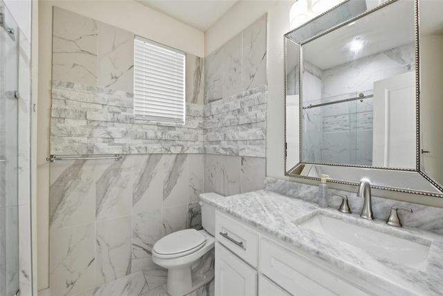 7725 Lakeview Circle, Fort Worth, TX 76179