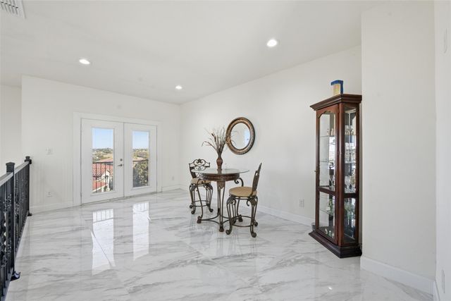 7725 Lakeview Circle, Fort Worth, TX 76179