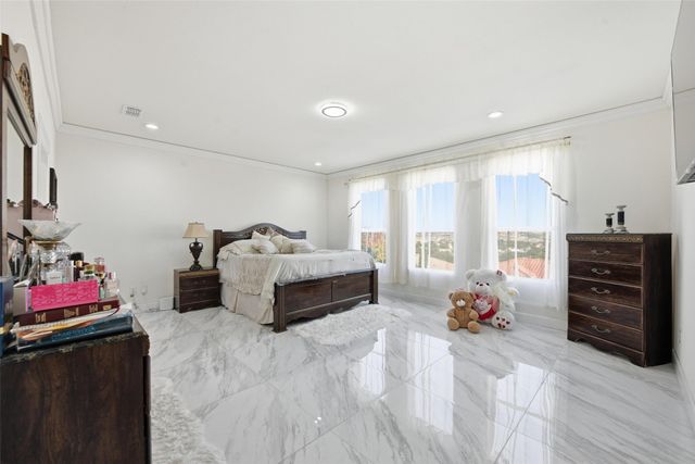 7725 Lakeview Circle, Fort Worth, TX 76179