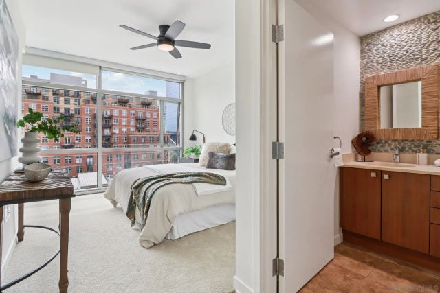 800 The Mark Lane 607, San Diego, CA 92101