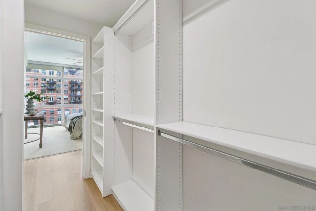 800 The Mark Lane 607, San Diego, CA 92101