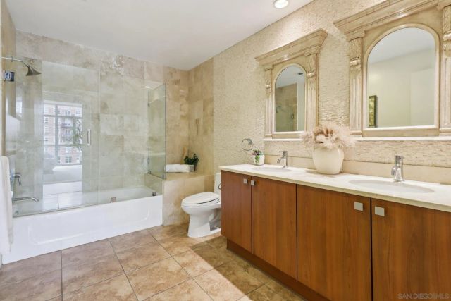 800 The Mark Lane 607, San Diego, CA 92101