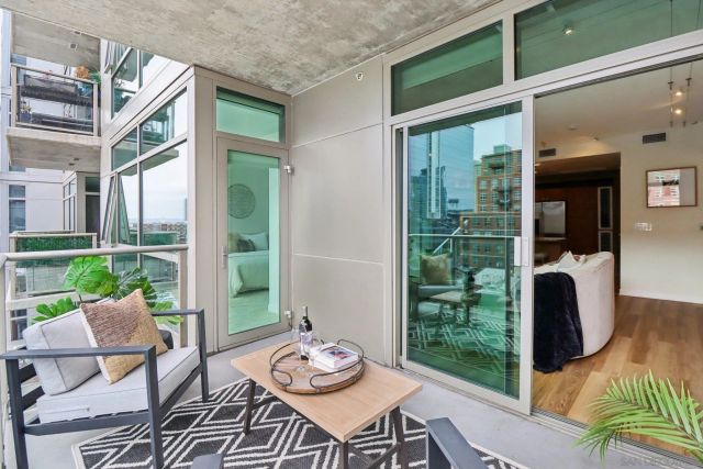 800 The Mark Lane 607, San Diego, CA 92101