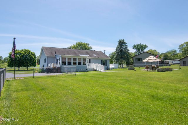 80 County Route 76, Stillwater, NY 12170